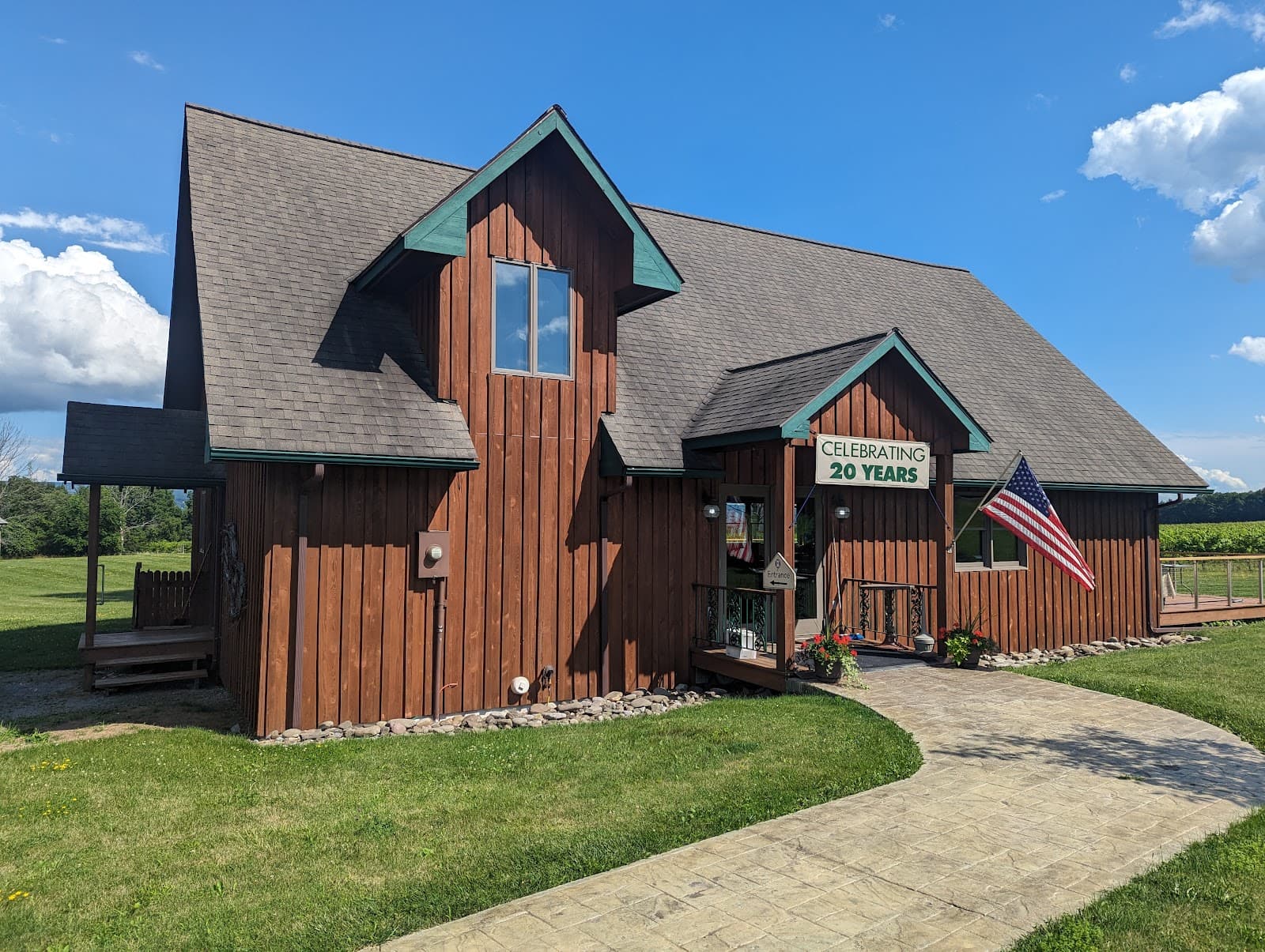 Hickory Hollow Wine Cellars